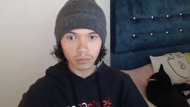 Snapshot of Xoxo_Smiles chatting on September 13, 2025, 6:41 pm Xoxo Smiles online show from September 13, 2025, 6:41 pm