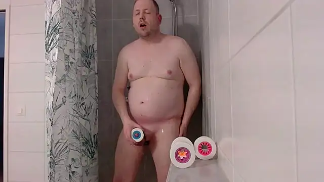 Snapshot of Hijuga chatting on February 19, 2026, 2:58 pm Hijuga online show from February 19, 2026, 2:58 pm