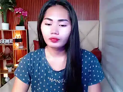 sluttyprincess0 online show from November 21, 2025, 10:42 pm