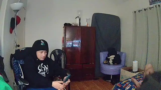 Snapshot of jhdt86 chatting on November 26, 2025, 11:43 am jhdt86 online show from November 26, 2025, 11:43 am