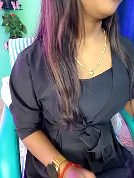 Puja-baby online show from January 9, 2026, 9:22 pm