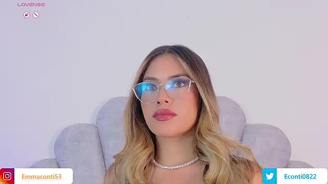 Snapshot of emma-conti2 chatting on February 24, 2026, 1:56 pm emma-conti2 online show from February 24, 2026, 1:56 pm