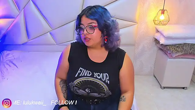 lulukawai16 online show from December 5, 2025, 7:23 pm