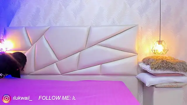 lulukawai16 online show from December 15, 2025, 8:03 pm