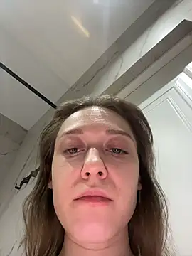 Snapshot of Bambi-Live chatting on February 4, 2026, 7:09 pm Bambi-Live online show from February 4, 2026, 7:09 pm