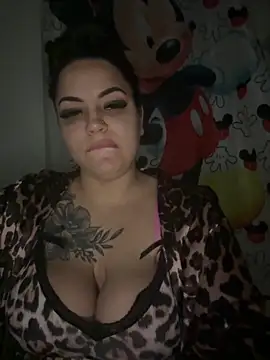 sexybunny18255 online show from April 14, 2026, 8:58 pm