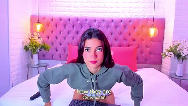 amber sparkle online show from September 19, 2025, 12:42 pm