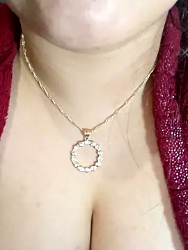 Queen-15 online show from March 4, 2026, 3:14 am