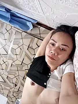 sexhot 22 online show from February 23, 2026, 5:09 am