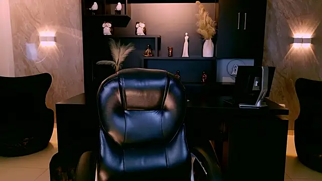 Snapshot of AgathaKondo_ chatting on June 23, 2026, 11:14 pm AgathaKondo online show from June 23, 2026, 11:14 pm