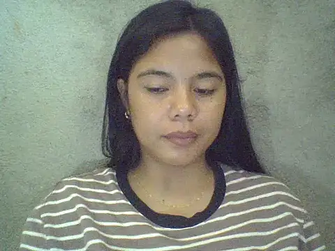 sweet heaven00 online show from May 18, 2026, 1:39 am