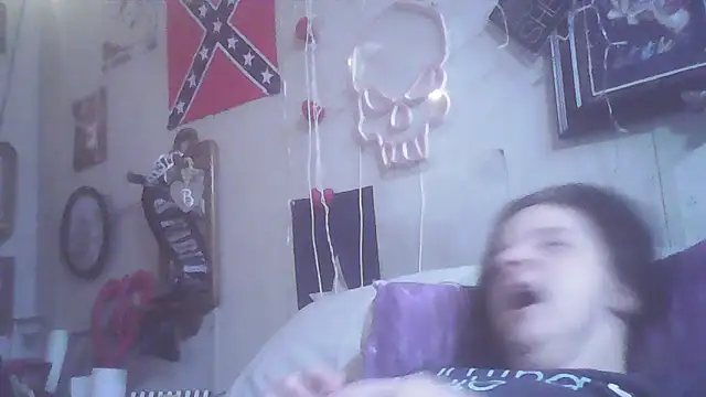 Snapshot of BonnienClyde5421 chatting on March 25, 2026, 1:39 am BonnienClyde5421 online show from March 25, 2026, 1:39 am