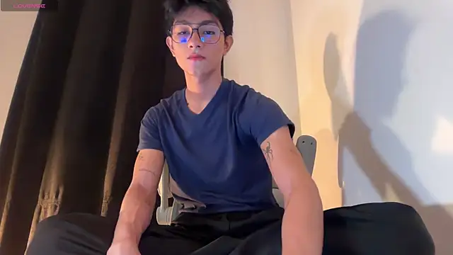 Angel bunny2 online show from January 6, 2026, 2:37 am