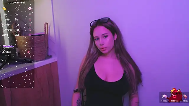 Snapshot of sexyGirlsss chatting on December 4, 2025, 11:04 pm sexyGirlsss online show from December 4, 2025, 11:04 pm