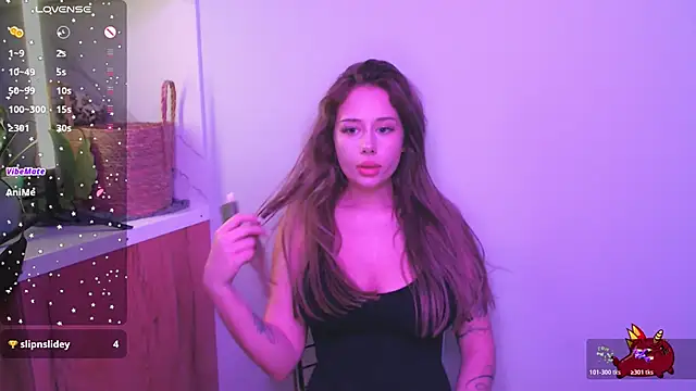 Snapshot of sexyGirlsss chatting on November 30, 2025, 4:52 pm sexyGirlsss online show from November 30, 2025, 4:52 pm