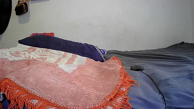 Snapshot of SpicyExi chatting on February 9, 2026, 7:50 am SpicyExi online show from February 9, 2026, 7:50 am