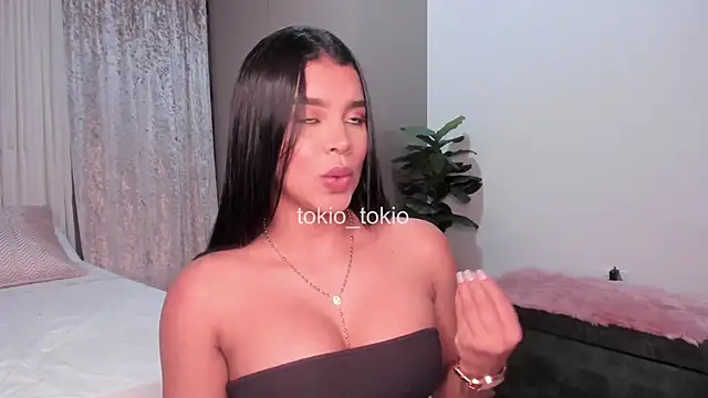 Snapshot of Tokio_Tokio chatting on December 21, 2024, 11:13 pm Tokio Tokio online show from December 21, 2024, 11:13 pm