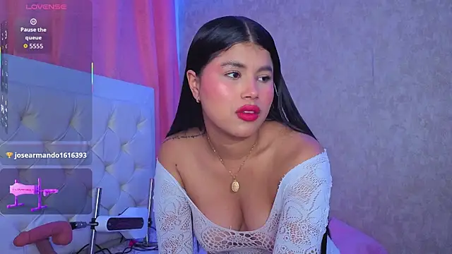 yulissa girls online show from March 18, 2026, 2:30 pm