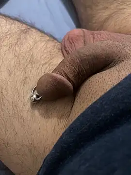 akrap11 online show from November 28, 2025, 1:55 pm