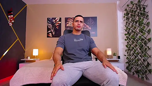 ChristopherBlack  online show from November 27, 2025, 1:00 pm