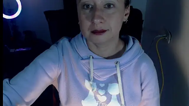 Milf Valeria online show from October 16, 2025, 3:09 pm