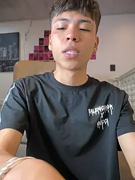 MaxiWildd online show from May 28, 2026, 1:06 pm