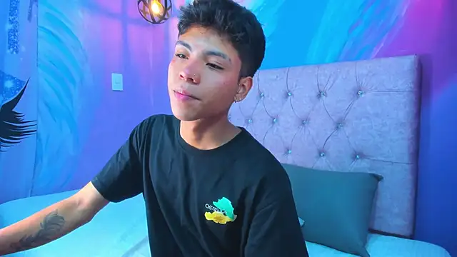 MaxiWildd online show from June 2, 2026, 1:11 pm