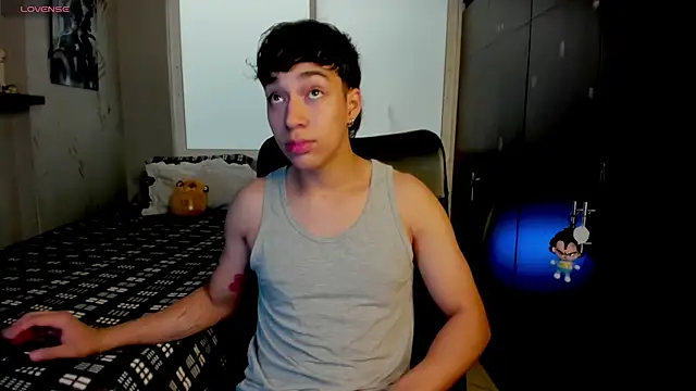 Snapshot of Noxx_starkK chatting on February 18, 2026, 2:57 pm Noxx starkK online show from February 18, 2026, 2:57 pm