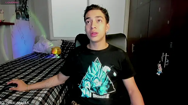 Snapshot of Noxx_starkK chatting on February 21, 2026, 7:16 pm Noxx starkK online show from February 21, 2026, 7:16 pm