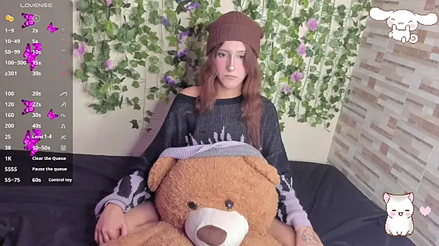 Snapshot of Amy_Moonlight chatting on May 7, 2026, 9:40 pm Amy Moonlight online show from May 7, 2026, 9:40 pm