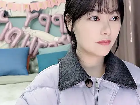 sarah111 online show from January 8, 2026, 3:56 am