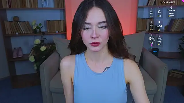 Adetta online show from November 4, 2025, 10:30 am