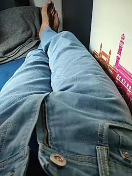 Sweetfucker  online show from June 27, 2026, 7:58 am