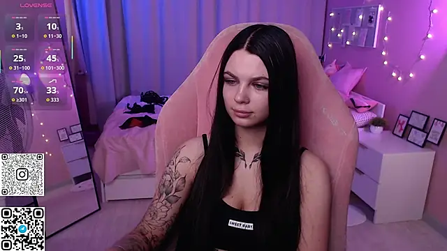 Snapshot of Michela_Fruet chatting on May 3, 2026, 1:11 am Michela Fruet online show from May 3, 2026, 1:11 am