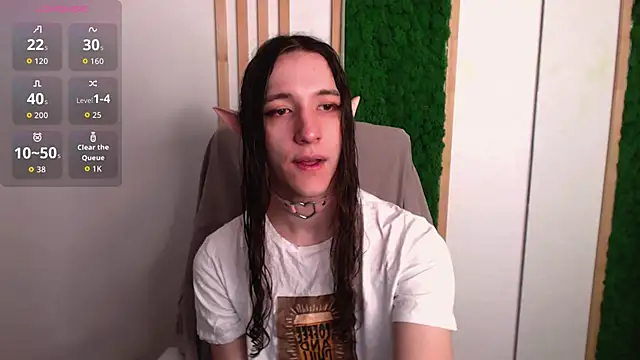 Snapshot of SilverMuse chatting on February 22, 2026, 11:50 pm SilverMuse online show from February 22, 2026, 11:50 pm