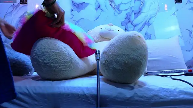 PrincePoppy online show from January 10, 2026, 9:32 pm