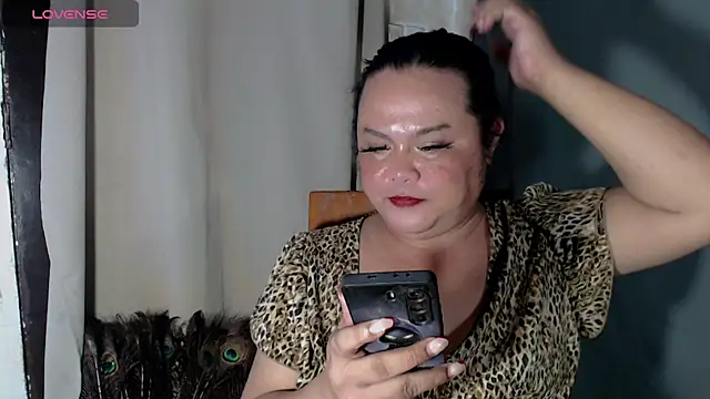 fallen angel08 online show from May 3, 2026, 1:15 pm