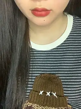 Snapshot of Linhtruong_ chatting on November 30, 2025, 4:35 am Linhtruong online show from November 30, 2025, 4:35 am