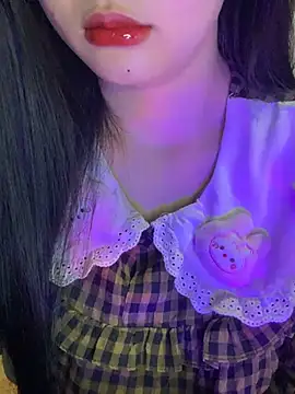 Snapshot of Linhtruong_ chatting on February 24, 2026, 4:24 am Linhtruong online show from February 24, 2026, 4:24 am