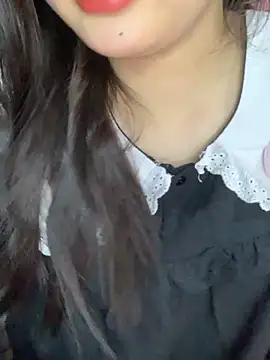 Snapshot of Linhtruong_ chatting on December 2, 2025, 4:47 am Linhtruong online show from December 2, 2025, 4:47 am