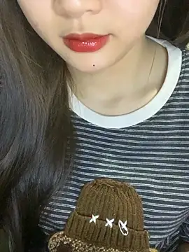 Snapshot of Linhtruong_ chatting on February 7, 2026, 3:58 am Linhtruong online show from February 7, 2026, 3:58 am