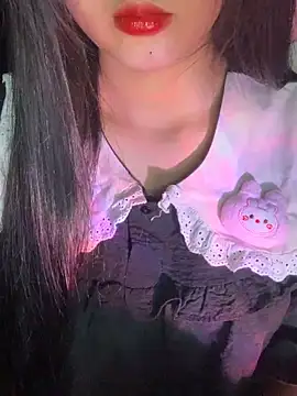 Snapshot of Linhtruong_ chatting on February 23, 2026, 4:03 am Linhtruong online show from February 23, 2026, 4:03 am