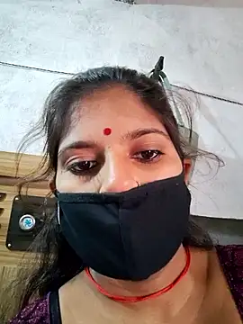 Daisygirl9 online show from June 14, 2026, 10:27 am