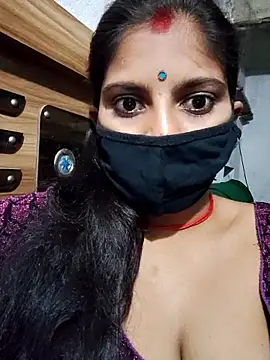 Daisygirl9 online show from June 17, 2026, 5:01 pm