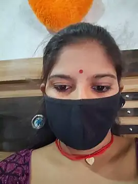 Daisygirl9 online show from May 25, 2026, 7:07 am