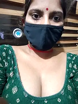 Daisygirl9 online show from July 21, 2026, 2:07 pm