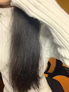 Snapshot of Nhinhi18 chatting on February 12, 2026, 4:51 pm Nhinhi18 online show from February 12, 2026, 4:51 pm