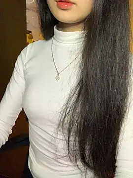 Snapshot of Nhinhi18 chatting on February 7, 2026, 3:31 pm Nhinhi18 online show from February 7, 2026, 3:31 pm