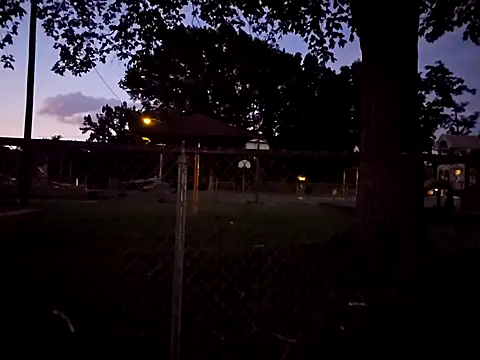 Snapshot of sloppytopkins chatting on September 26, 2025, 11:44 pm sloppytopkins online show from September 26, 2025, 11:44 pm