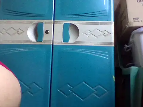 mommasexy29 online show from September 29, 2025, 5:03 am